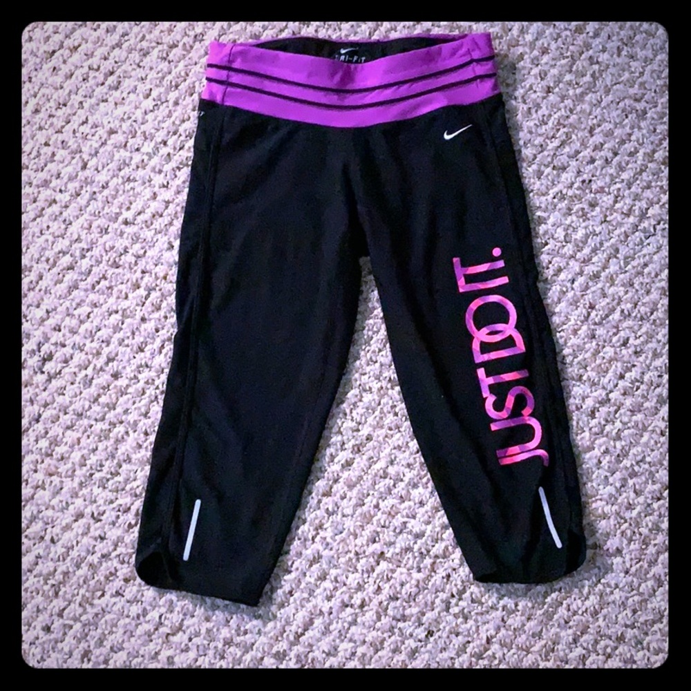 Nike Capri Small